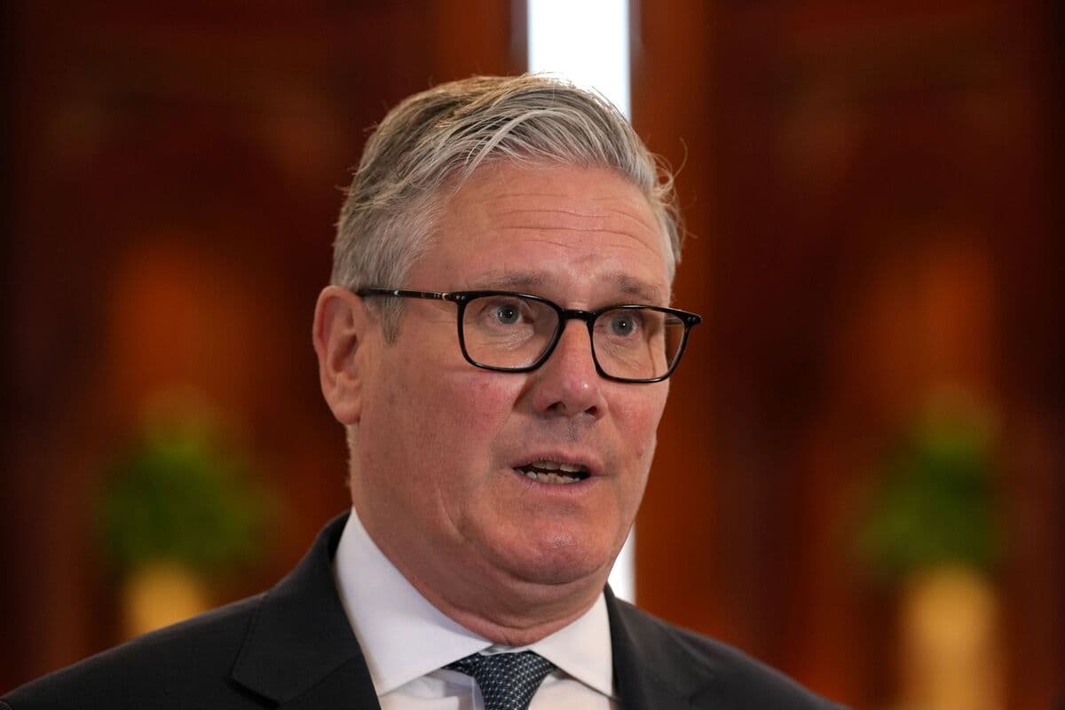 UK Won’t Take Part in Trump’s Planned Blockade of Hormuz Strait - Bloomberg.com