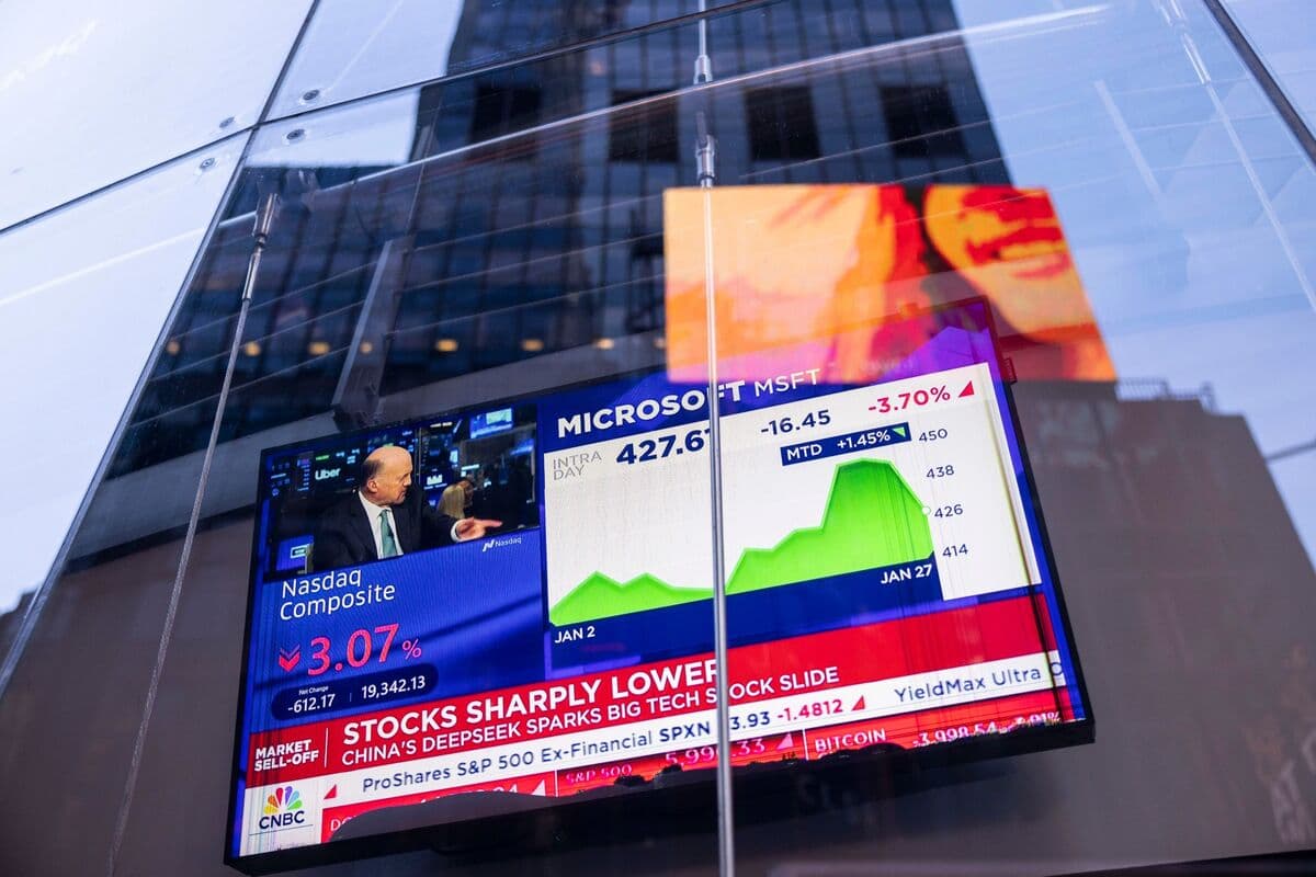 Big Tech’s $16 Trillion Earnings Week Is Make-Or-Break for Rally - Bloomberg