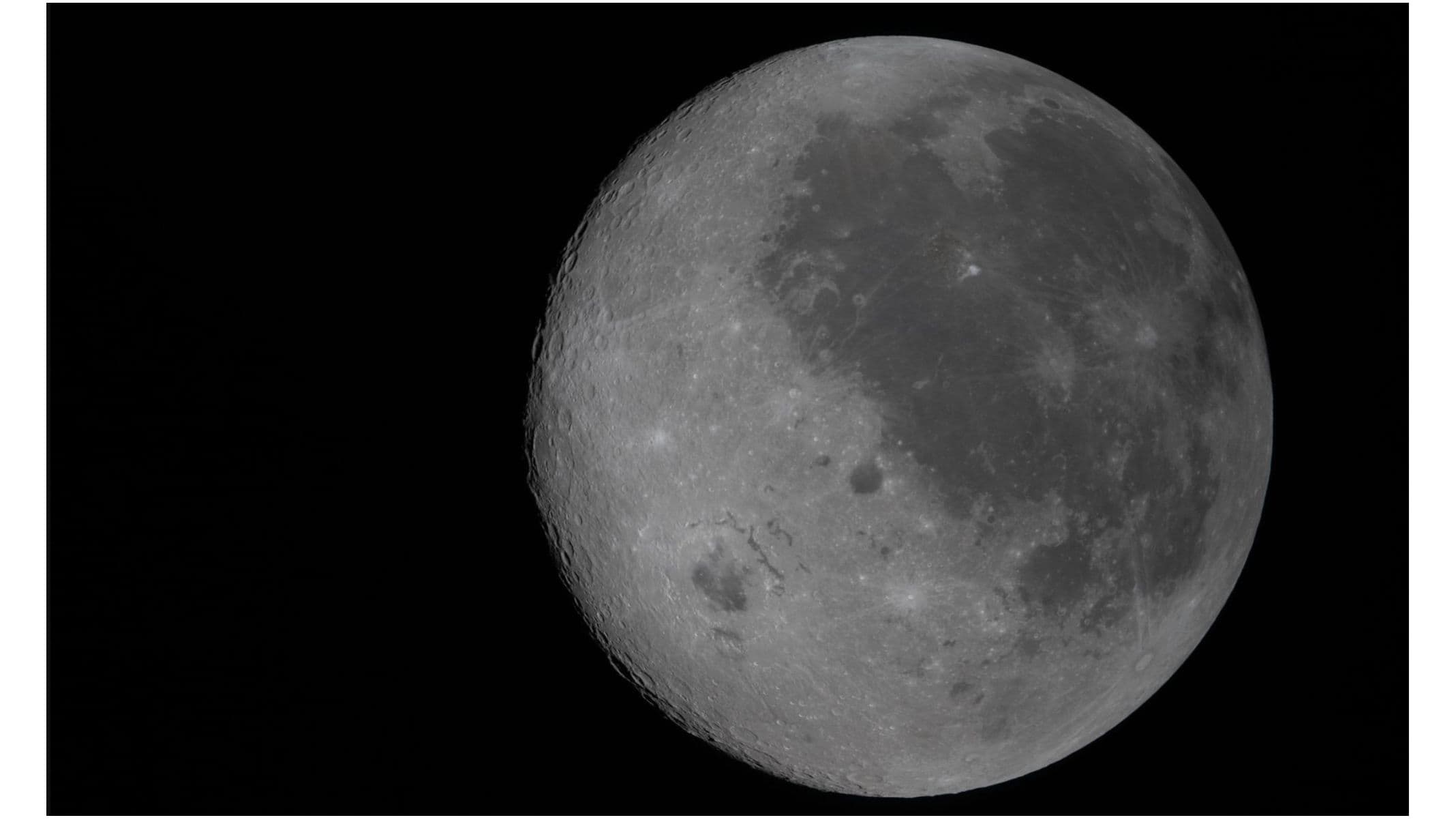 Artemis 2 astronauts fly around the moon in record-breaking lunar loop by NASA - Space