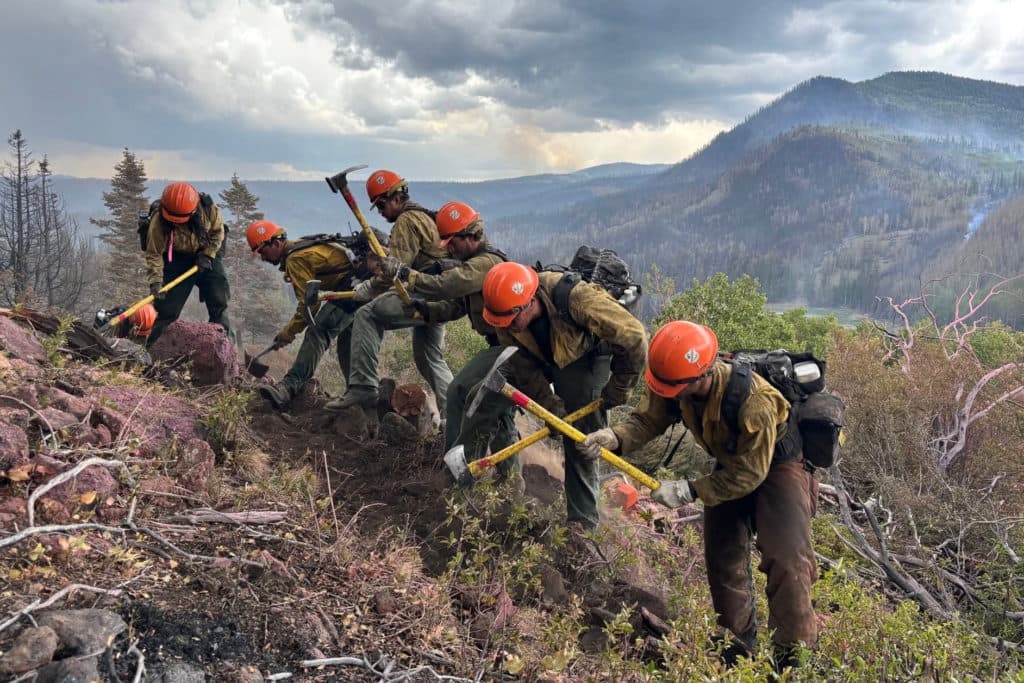 Fast-moving fire in Utah, the largest in the U.S., spreads overnight, leading to more evacuations - PBS