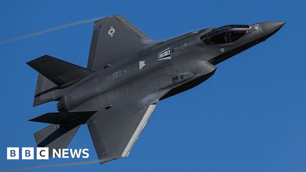 US military launches new strikes on targets in southern Iran, US Central Command says - BBC