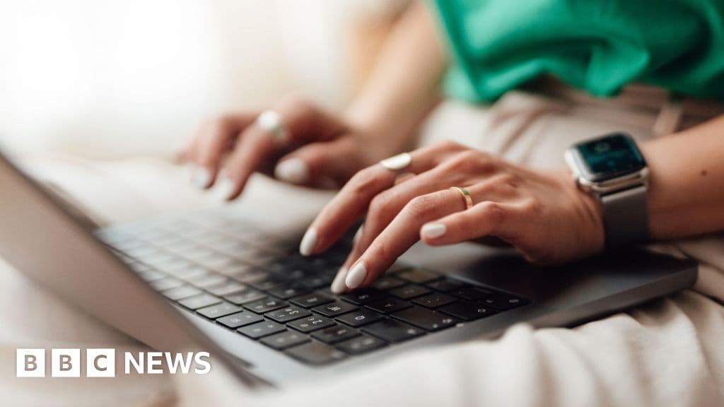 Back button hijacking to be penalised in Google crackdown - bbc.com