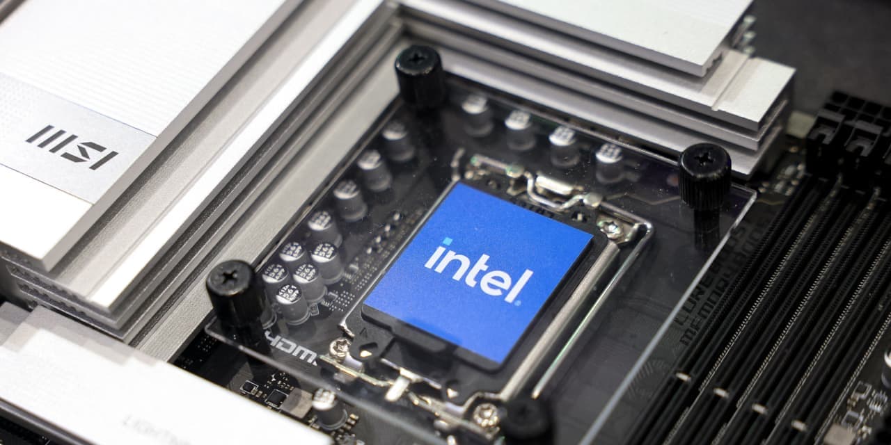 Intel’s stock achieves a never-before-seen feat as Apple enthusiasm builds - MarketWatch