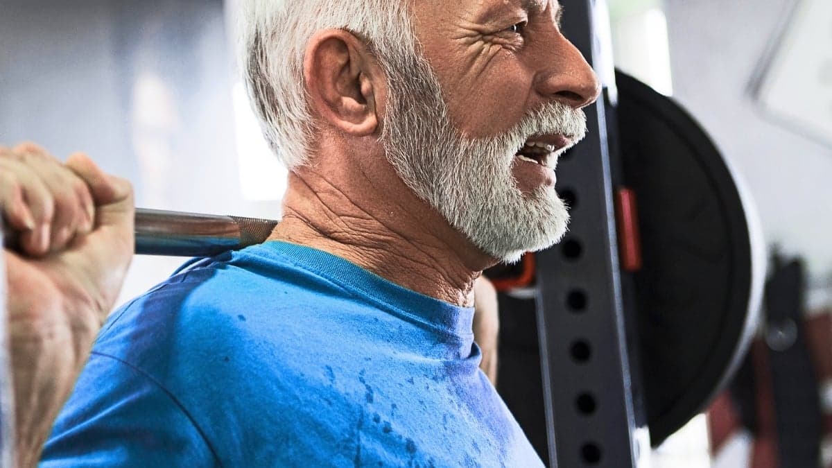 Strength Training Is Linked to Longevity, 30-Year Study Finds - ScienceAlert