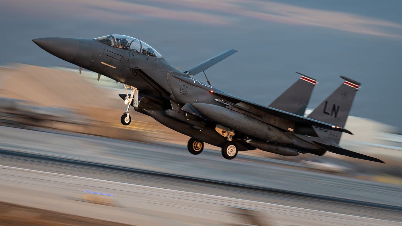 U.S. launched "air armada" to rescue F-15 crew in Iran - Axios