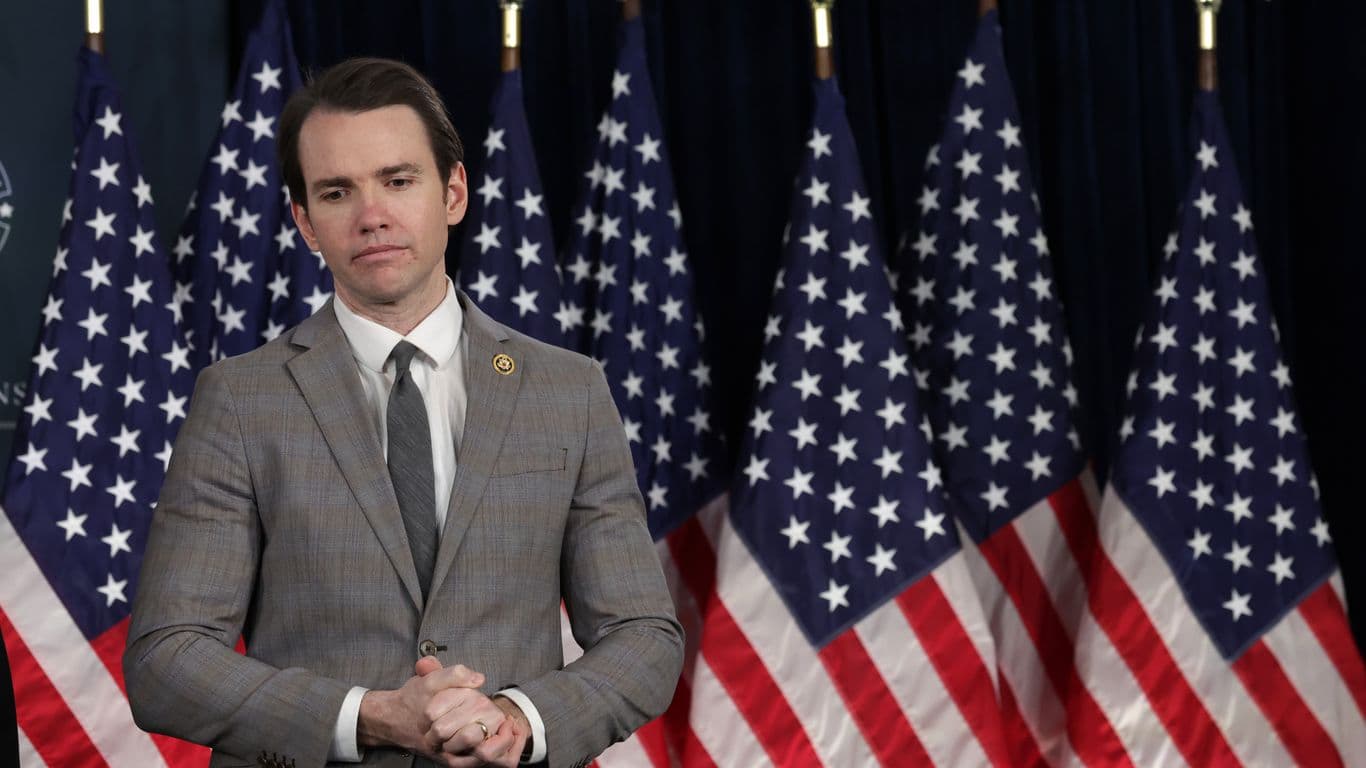 Republican Rep. Kiley leaves GOP, tightening Johnson's margins - Axios