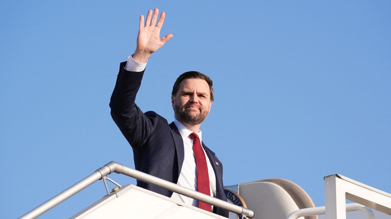 Vance's Pakistan trip on hold as Iran refuses to commit to peace talks - Axios