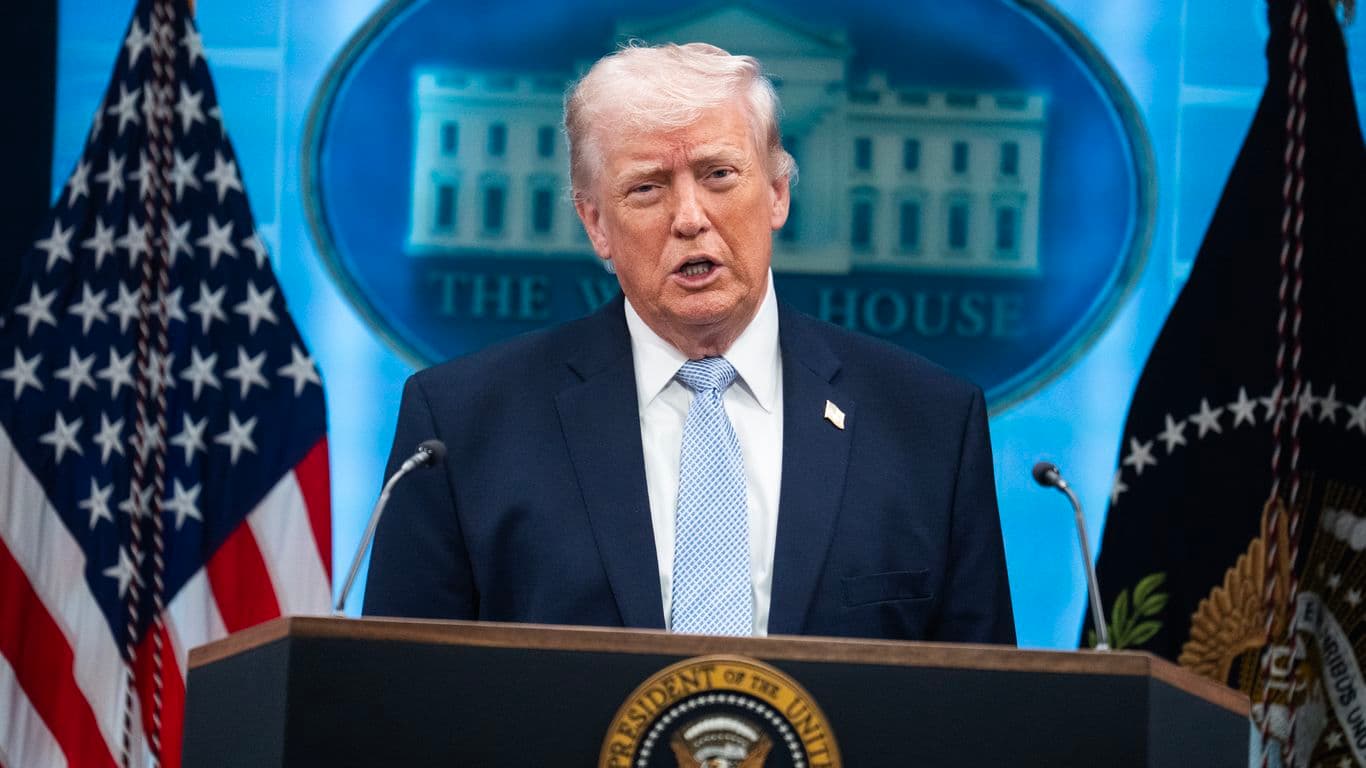 Trump's Iran post causes talk of his impeachment, removal to erupt among Hill Democrats - Axios