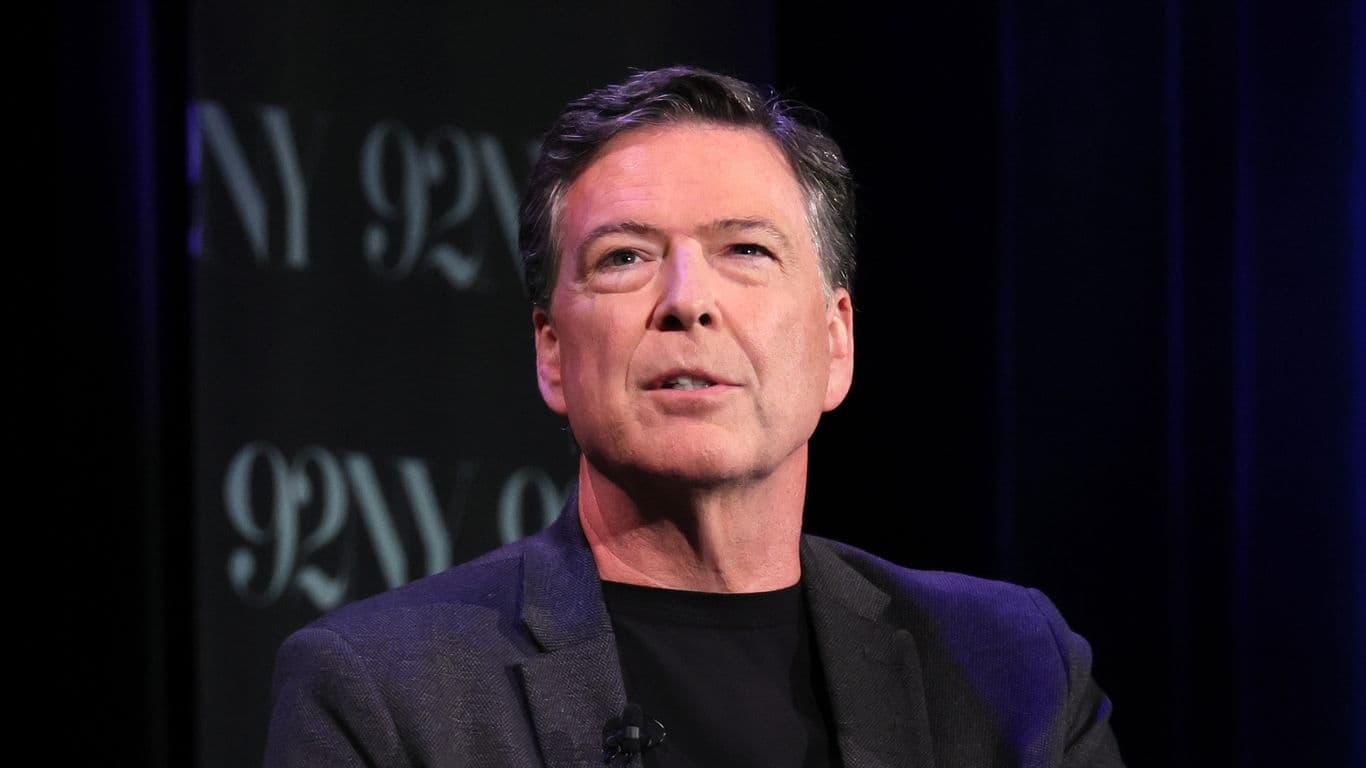James Comey subpoenaed in alleged "grand conspiracy" against Trump - Axios