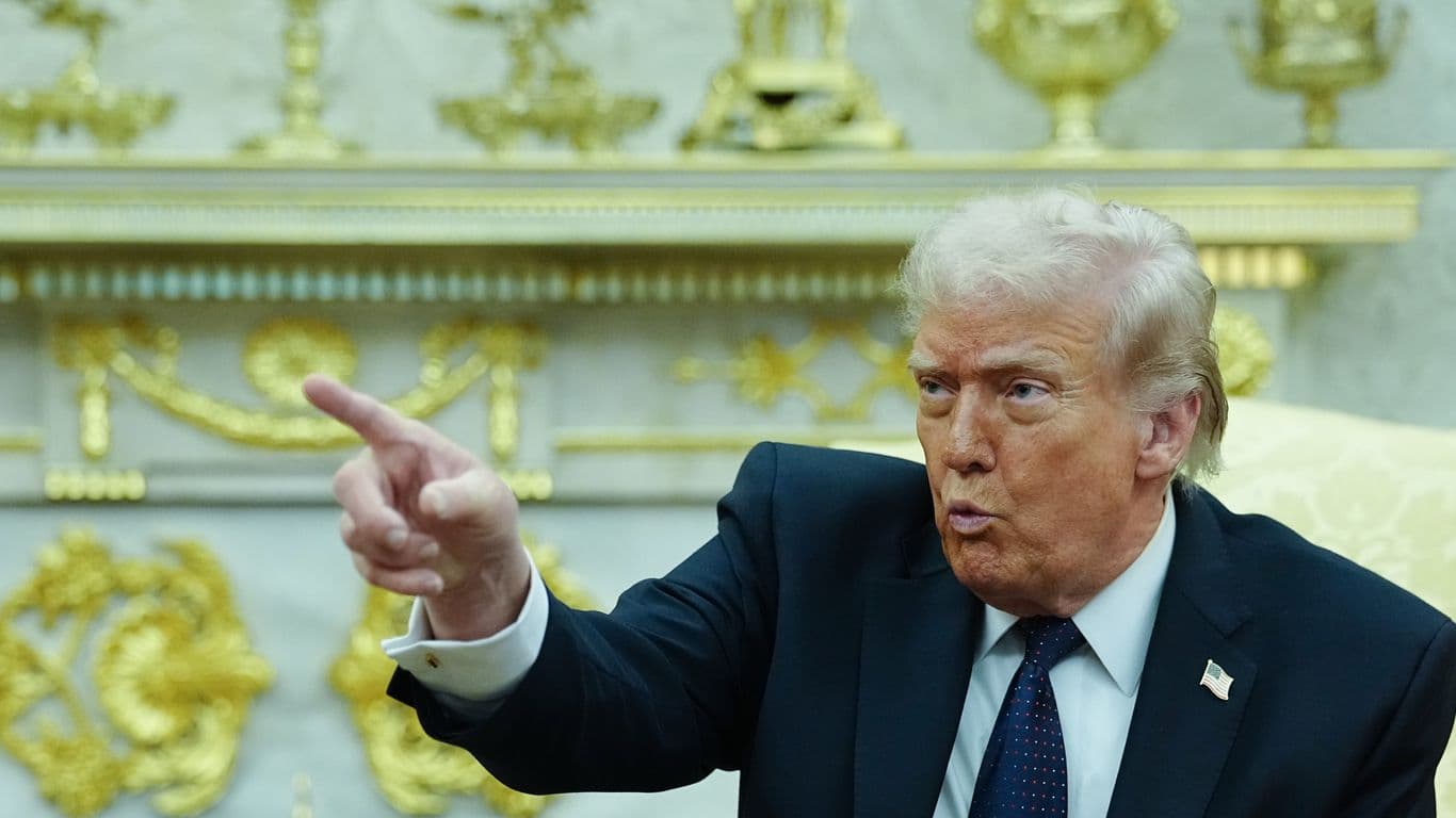 Trump: "Knocked out" 42 Iranian ships, will "take care" of Cuba - Axios