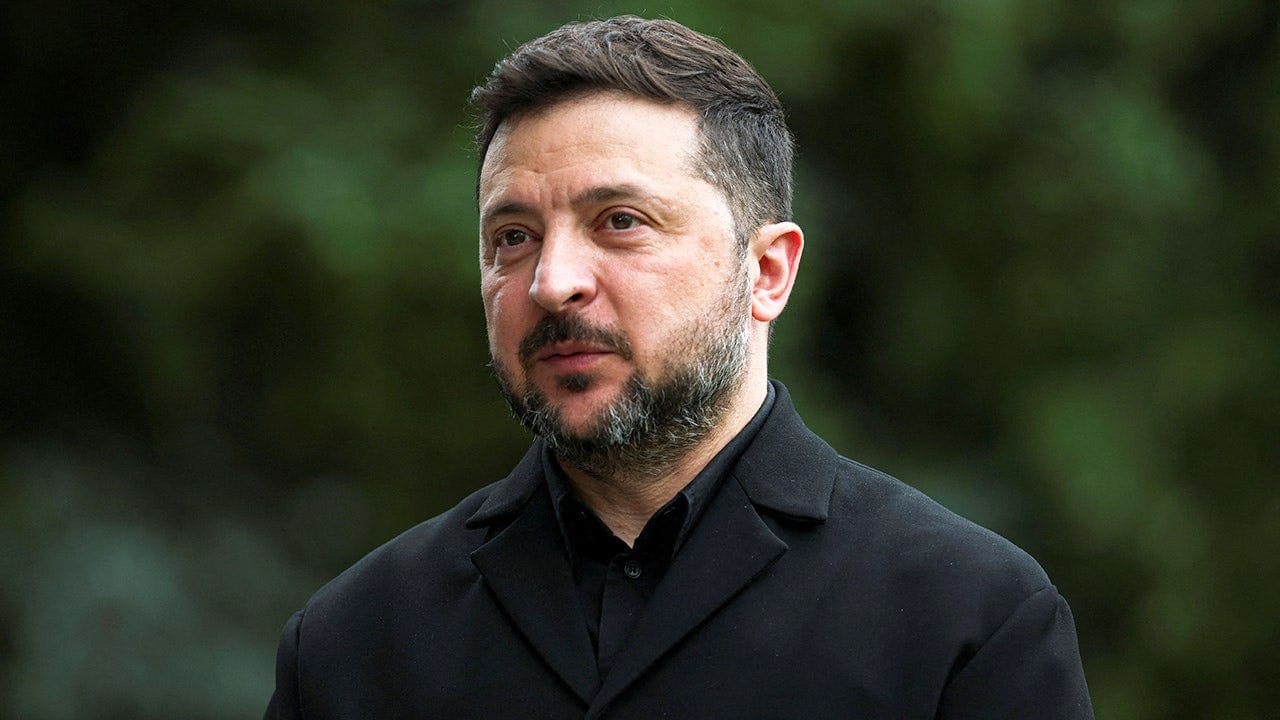 Ukraine launches what appears to be one of its largest drone attacks against Russia: report - Fox News